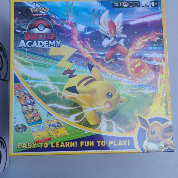 Pokémon Trading Card Game: Battle Academy - Picture 3 of 3
